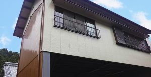 重県津市白山町K様　トタン外壁塗装、屋根塗装　鉄骨部分錆止め塗装